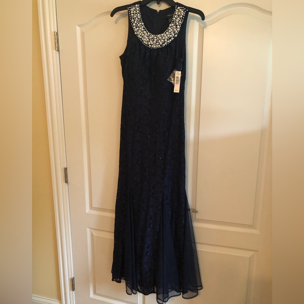 Navy blue sleeveless party dress